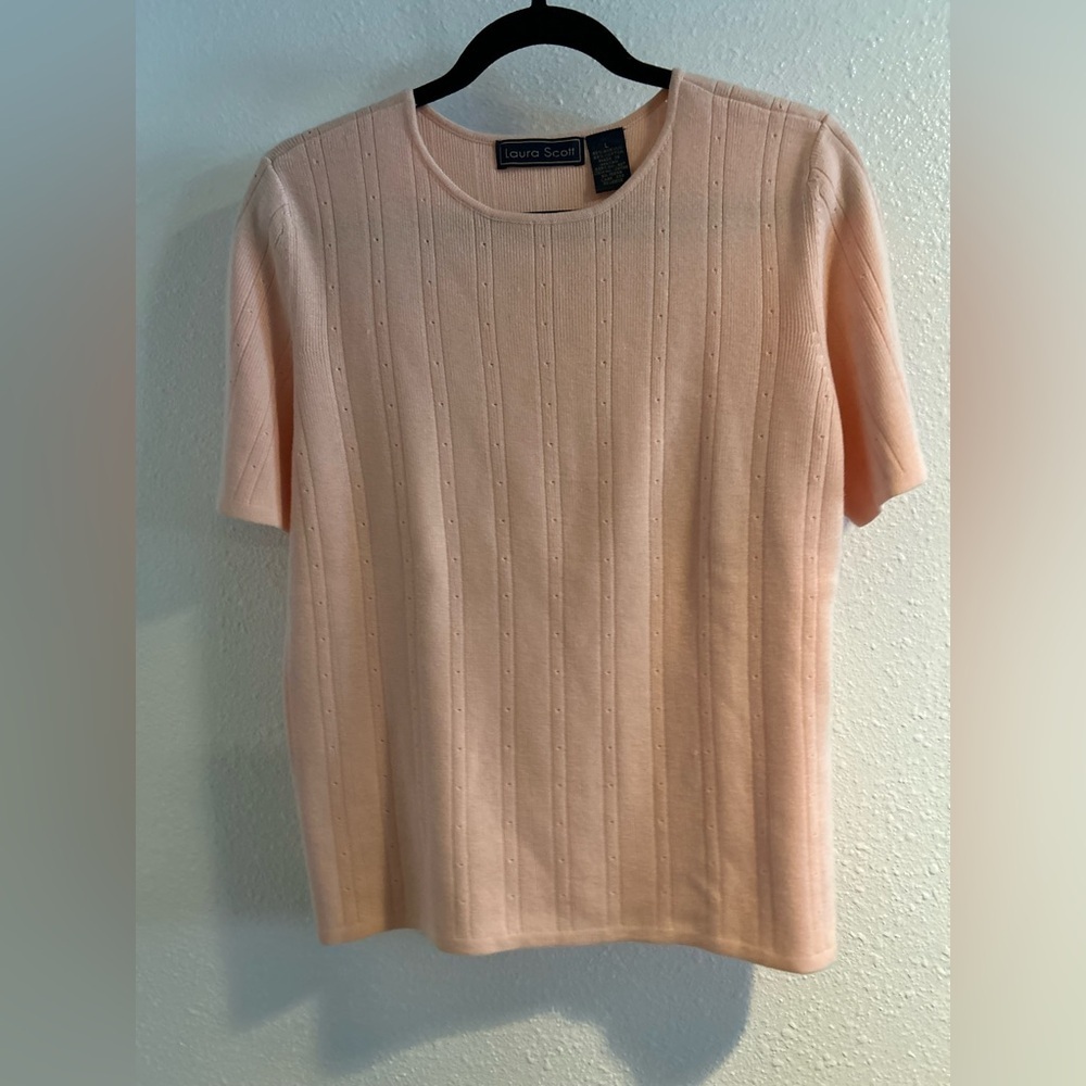 Laura Scott Women's Pink Top Size Large